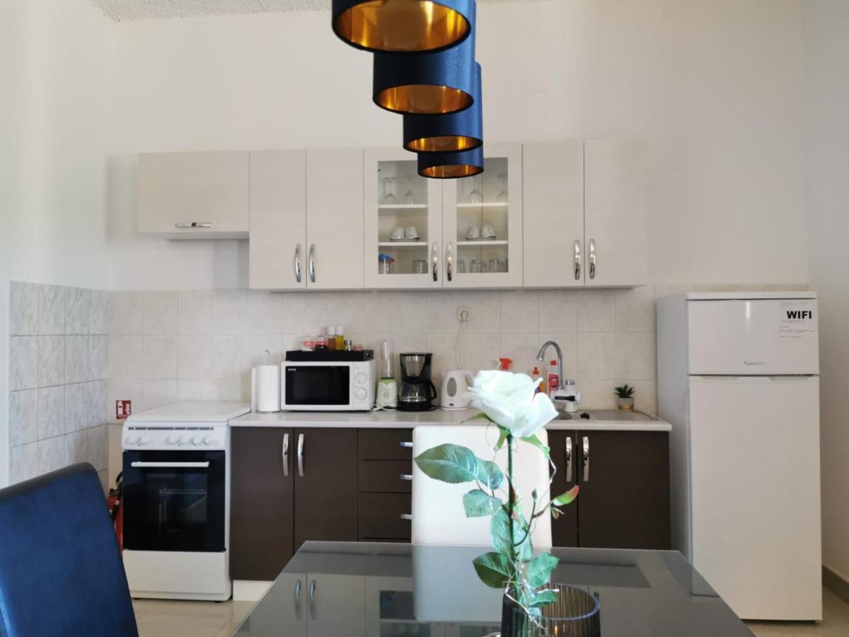 Priska Apartment Kaštela المظهر الخارجي الصورة