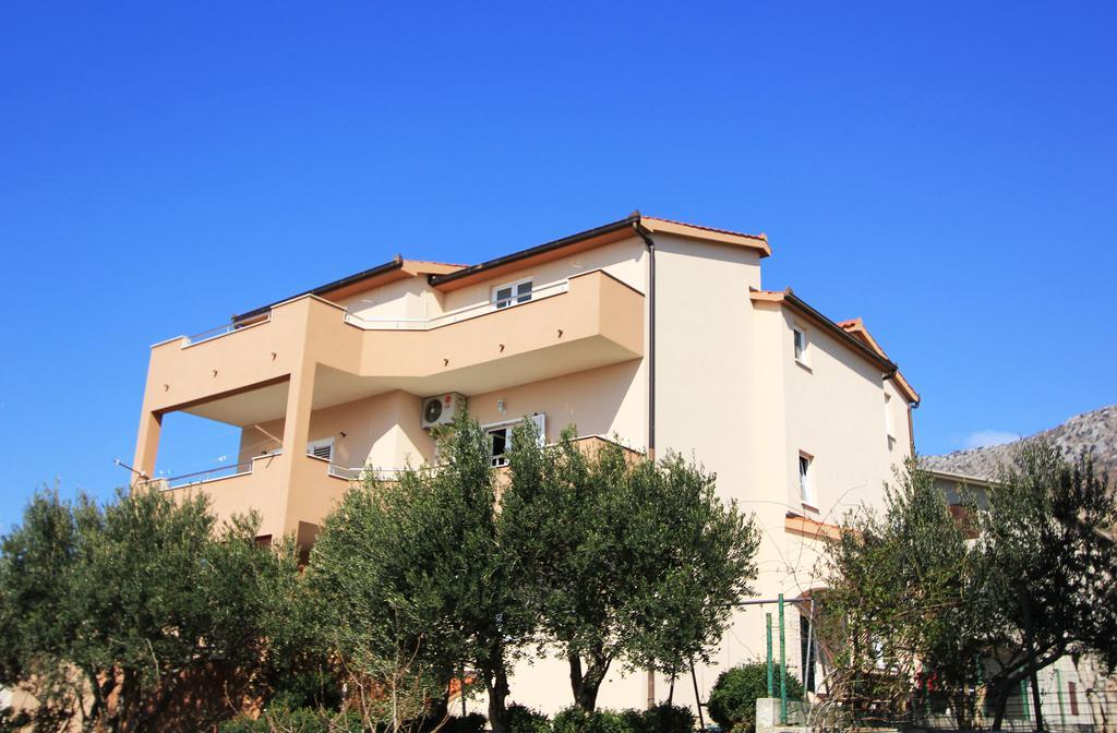 Priska Apartment Kaštela المظهر الخارجي الصورة