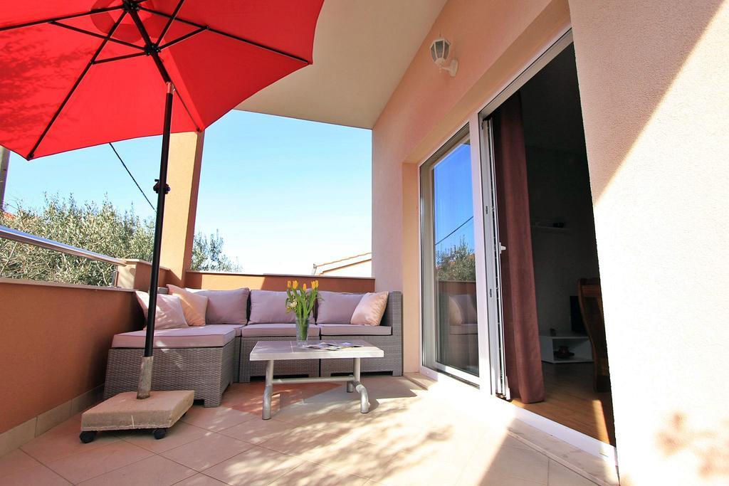 Priska Apartment Kaštela المظهر الخارجي الصورة